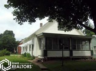 1209 S 12th St #TOWNHOUSE, Burlington, IA 52601