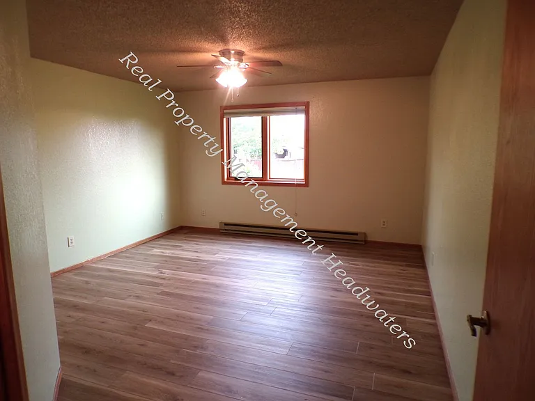2552 Heritage Dr — Photo 9