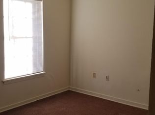 1518 Wood Glen Dr, Jackson, MS 39204