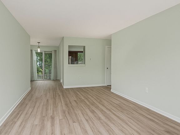 4th image of 4702 Chelsea Ct