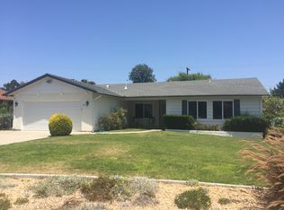 812 Cypress Dr, Vista, CA 92084