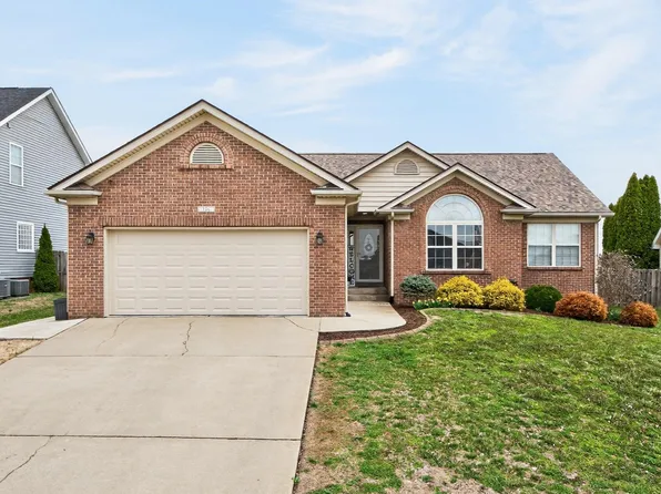136 Bernie Trl, Nicholasville, KY 40356