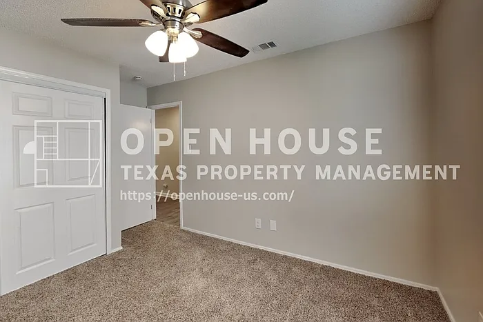 4208 Staghorn Cir N — Photo 12