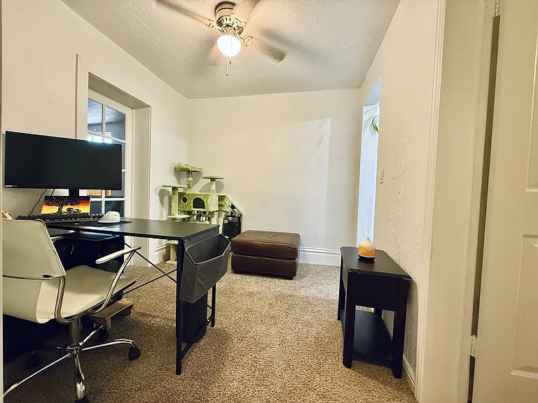 2535 Adams Ave #4 — Photo 15