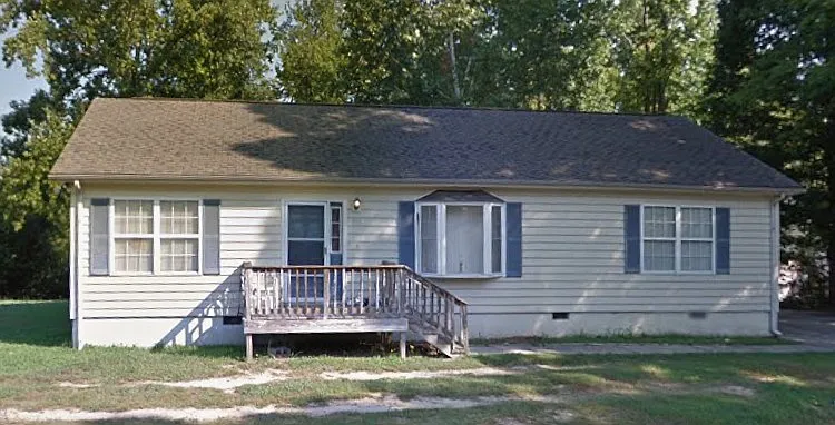 330 Echo Ave