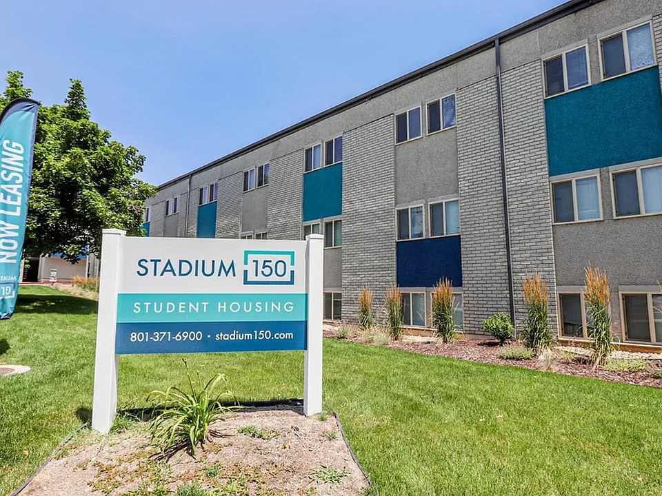 Stadium150