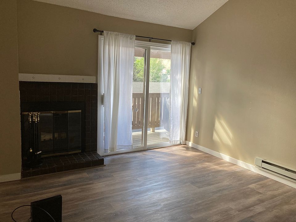 1st image of 998 W Beaver Creek Blvd Suite E301