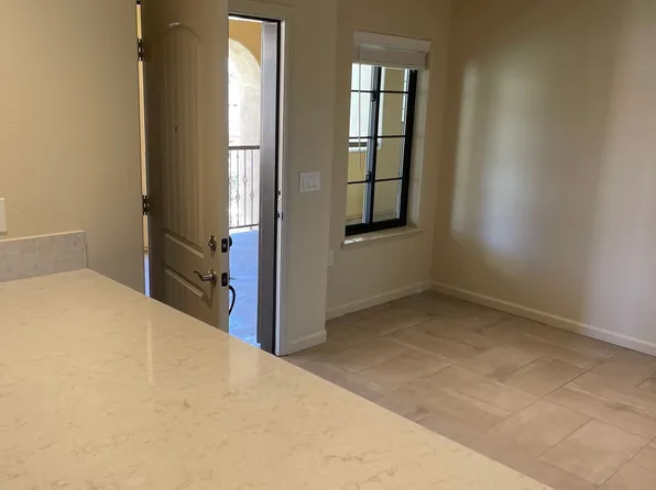 1431 Vista De Soledad Unit 205, Soledad, CA 93960