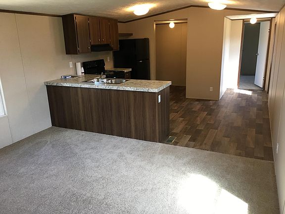 5th image of 596 Chestnut St Lot 47