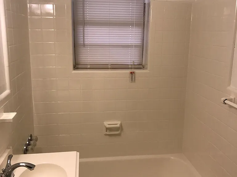Summit Hall Apartments, LLC — Photo 8