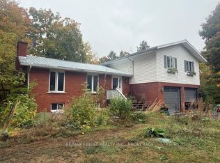 4868 Battersea Rd, South Frontenac, ON K0H1H0