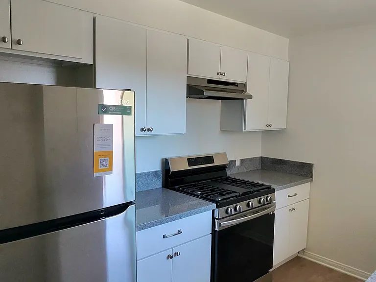 5782 Kingman Ave — Photo 6
