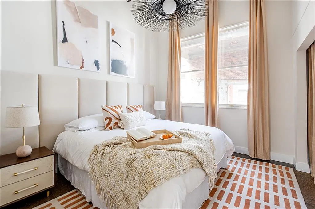 2 bed, 1.0 bath, 1000 sqft, $4,800 — Photo 3