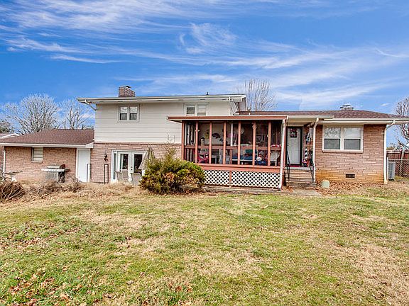 5th image of 506 Tedlo Ln