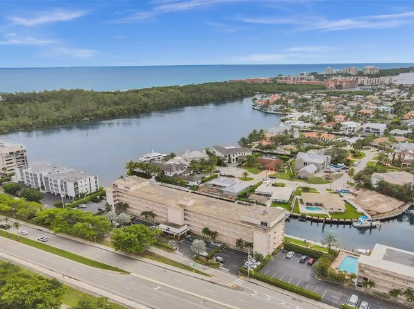 750 NE Spanish River Boulevard #303, Boca Raton, FL 33431