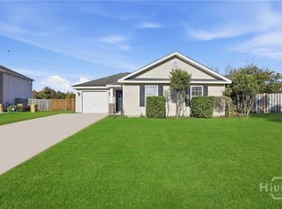 170 Willow Oak Dr, Richmond Hill, GA 31324