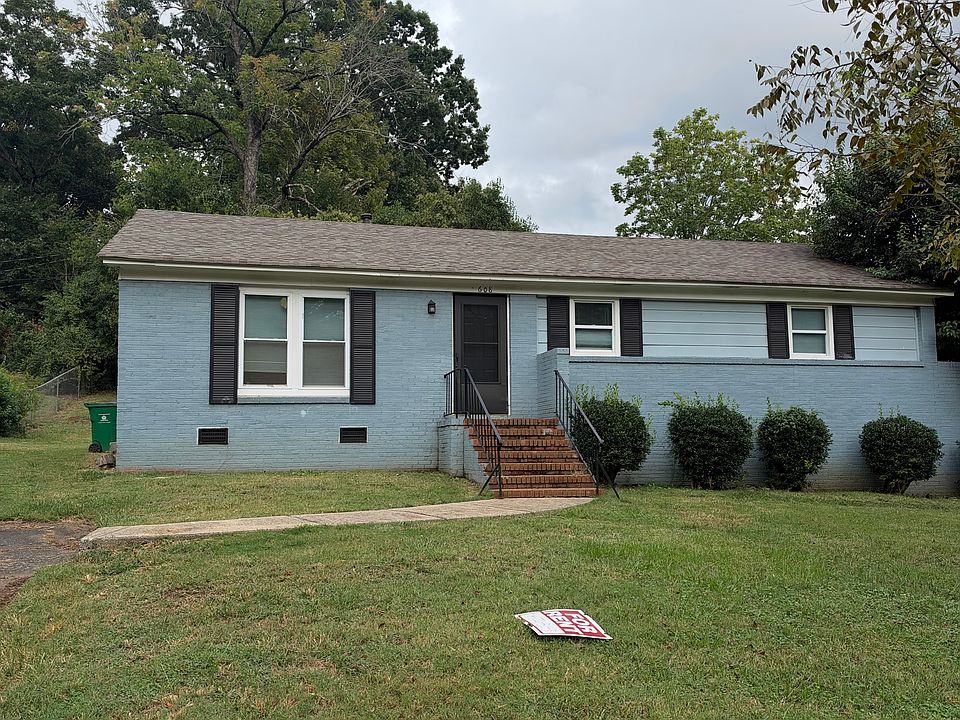 1st image of 608 Peaceful Glen Rd
