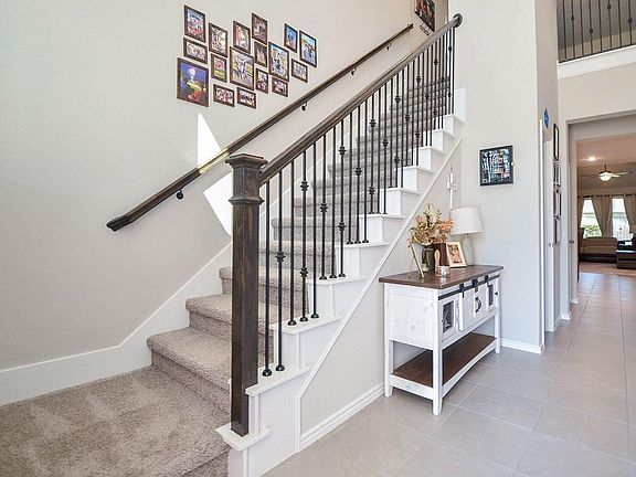 5th image of 1322 Lakeside Creek Rd