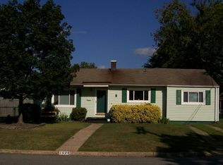 1624 King William Rd, Virginia Beach, VA 23455