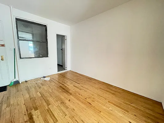 Rented by Best Apartments North Inc | media 6