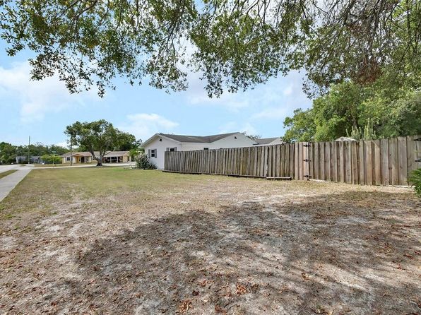 1590 Urbana Ave, Deltona, FL 32725