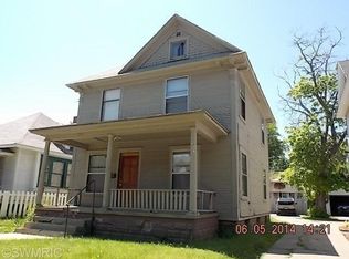 1907 Francis Ave SE, Grand Rapids, MI 49507