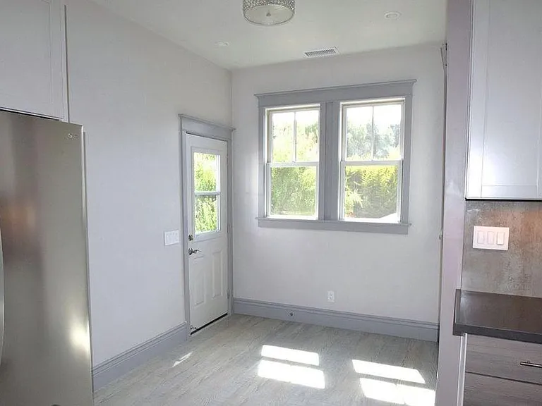 1216 Sanchez St — Photo 6
