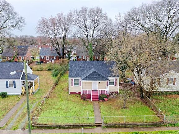 2nd image of 1015 Garber St