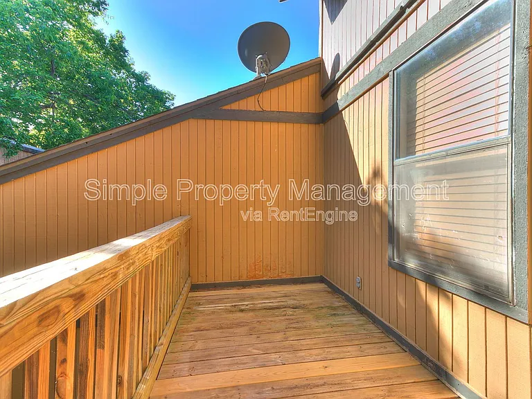 3716 Summer Cloud Dr — Photo 32