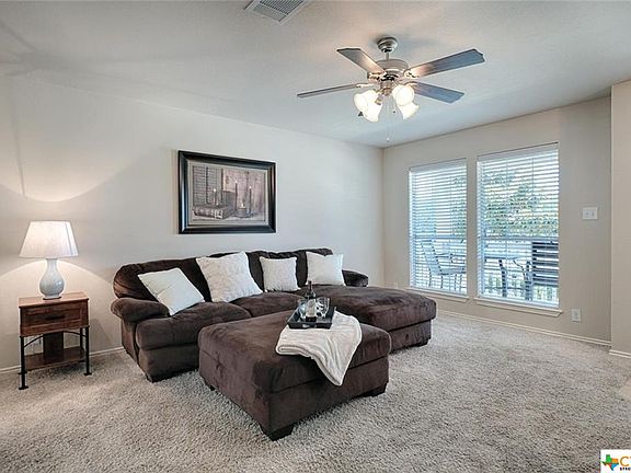 5th image of 1521 Corn Hill Ln
