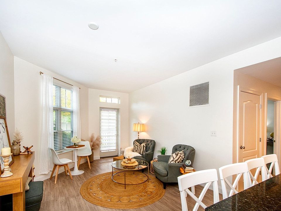 1st image of 501 Commerce Dr Unit 3113