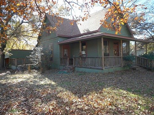 1st image of 1809 W Kaufman St