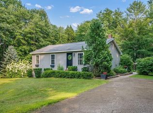 21 Eastview Rd, Mechanic Falls, ME 04256