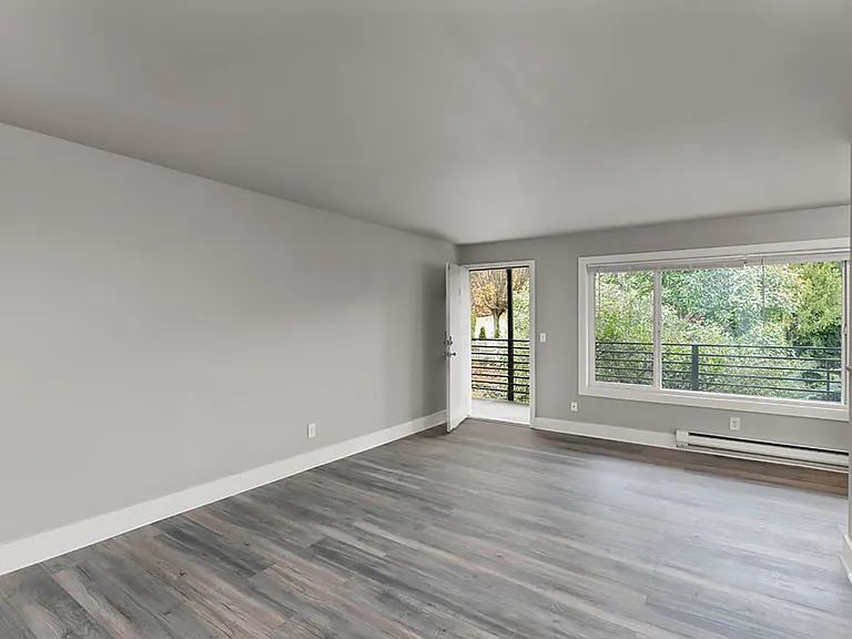 9231 35th Ave SW — Photo 31