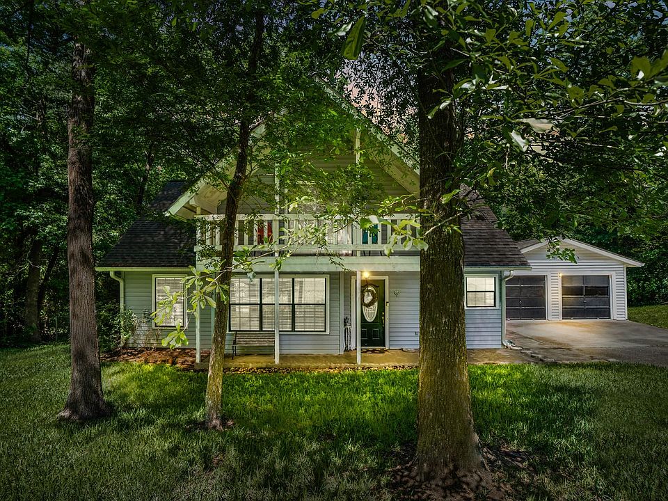 1st image of 3644 Red Bud Ln