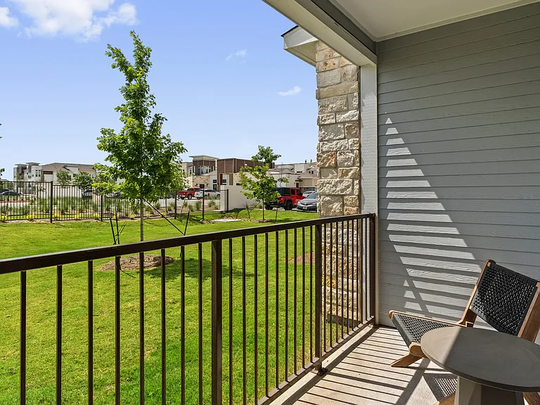 Dalton Austin Residences — Photo 14