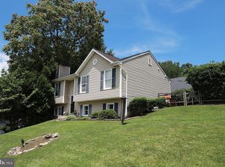 10802 Lake Ct W, New Market, MD 21774