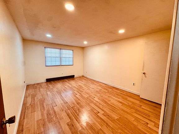 4th image of 14B Mayberry Dr Unit 7