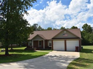 1045 Raven Brook Way, Salisbury, NC 28146