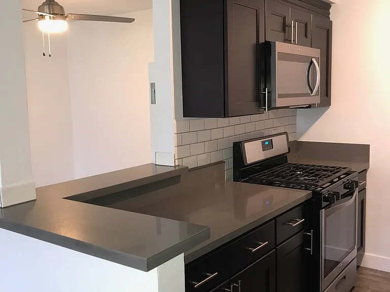 The Bloc Apartments — Photo 8