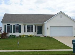 2428 Harwood St, South Bend, IN 46614