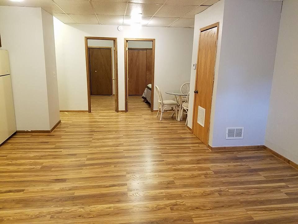 118 E Bremer Ave 202, Waverly, IA 50677 Zillow