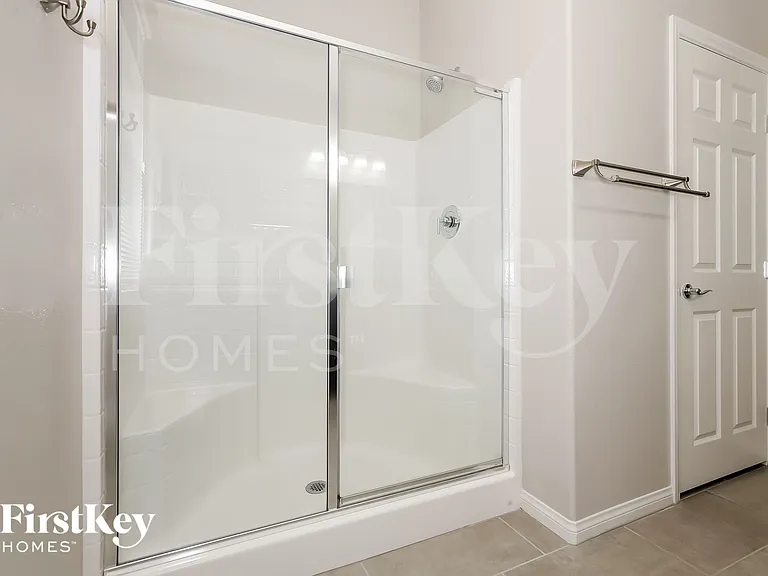 4218 Klarissa Ave — Photo 9