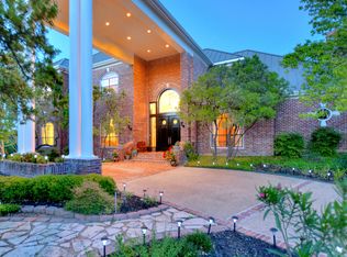22 Galleria Dr, San Antonio, TX 78257
