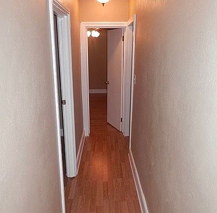 5th image of 39 Railroad Ave