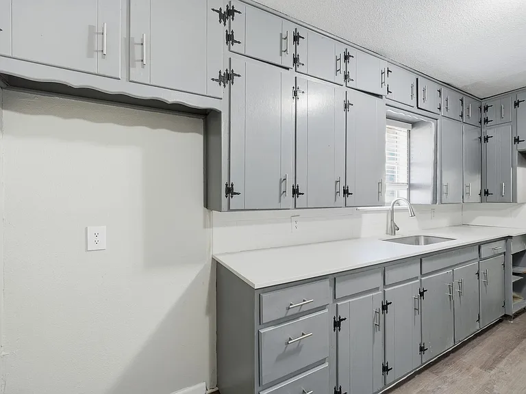 2721 Ash Park Dr — Photo 18