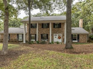 1104 Oakwood Cir, Keller, TX 76248