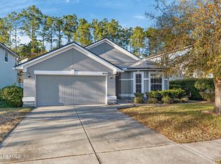 172 Thornloe Dr, Saint Johns, FL 32259