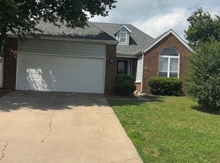 518 Clearwood Ave, Springdale, AR 72764