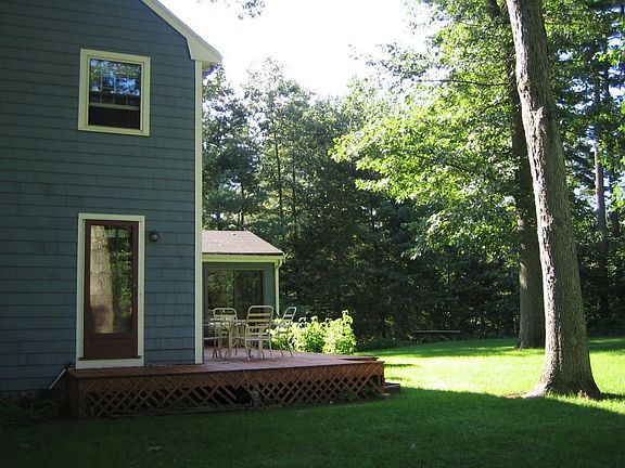 Great deck for barbeques